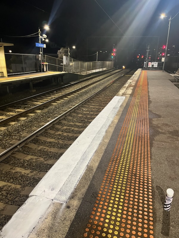 Night works platform tactile repairs